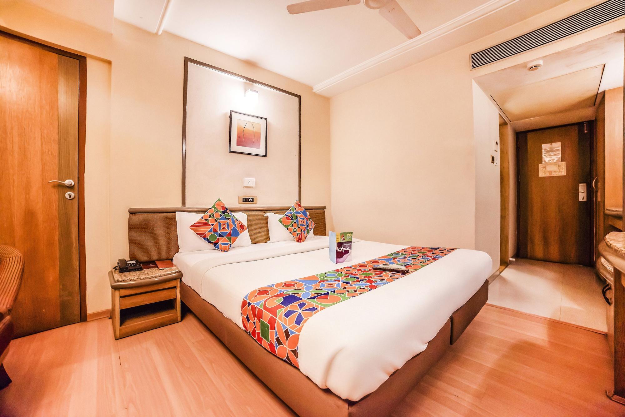 Hotel Gandharva Shivajinagar Πούνε Εξωτερικό φωτογραφία