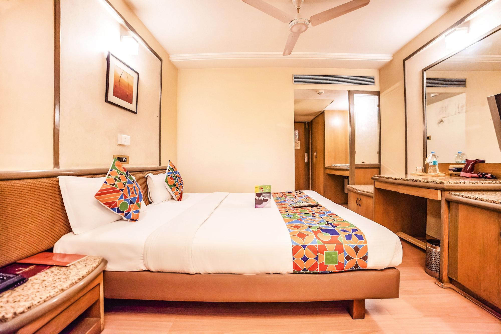 Hotel Gandharva Shivajinagar Πούνε Εξωτερικό φωτογραφία