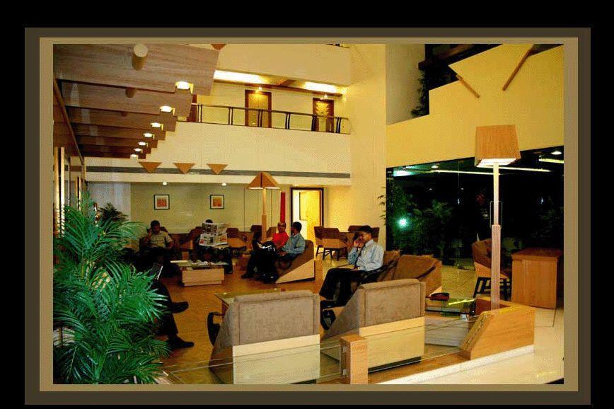 Hotel Gandharva Shivajinagar Πούνε Εξωτερικό φωτογραφία