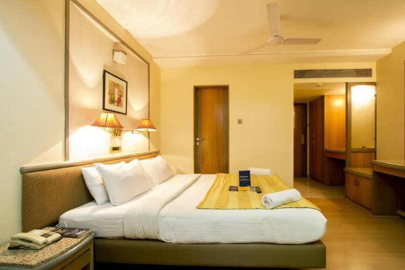 Hotel Gandharva Shivajinagar Πούνε Εξωτερικό φωτογραφία