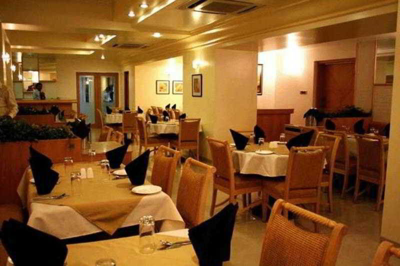 Hotel Gandharva Shivajinagar Πούνε Εξωτερικό φωτογραφία